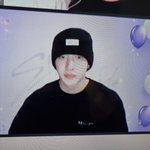 [스키즈] 방찬 학생 너무 <b>경직</b>되었어