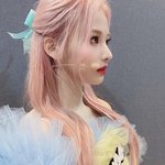 [모두드루와] 엔믹스 <b>지니</b> 미친거아님? 개에반데