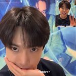 [NCT칠프] 오른쪽 <b>위에</b> 봐