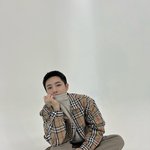 나 런쥔이 이 사진들 너무 잘생겨서 <b>일</b>분에 <b>한</b>번씩 계속 보고있음