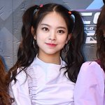 얘 닝닝 닯지않음?