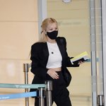 로제 <b>셋</b><b>업</b>룩 너무 좋다