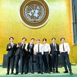 외교관<b>소년단</b>
