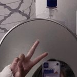 외국<b>갬성</b>으로 거울샷 찍어봤는데 어떰