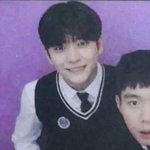 [댓글부탁해] 얘들아 나 이상형을 찾았다