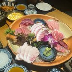 <b>참치</b>회 먹고싶다