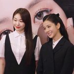 블핑 지수랑 연느 <b>디올</b> 행사장에서 투샷찍혔네