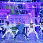 와 근데 무대 <b>세트</b> 돈 많이 쓴 티 난다