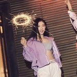 <b>채령</b> 왜케 예쁨??