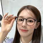 <b>미인</b>은 그림자로 말한다