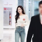 <b>팬심</b> 홀리는 아이돌