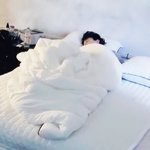 [방탄소년단] 타니들 미국 가니까 떡밥이 <b>오전</b>에 몰리니