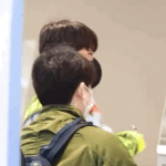 우리<b>호비</b> 얼굴 왜 반쪽됐냐