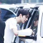 [NCT칠프] 정우 이 사진 <b>처음</b> 봐