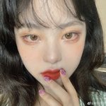 이 사람 <b>웜톤</b> 화장 피부<b>톤</b>이랑 잘 안어울리는데