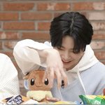 [스키즈] 뜬금없긴한데