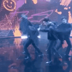 와 방탄 <b>무대</b> 봐봐