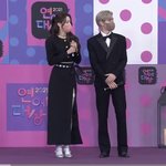 [이것좀봐줘] 얘들아 이런 옷스타일 뭐라고 불러???