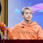 팬싸장에서 제지당한 아이돌