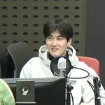 [EXO] 팬싸 신세계 <b>영접</b>한 준면이 표정 넘 웃김ㅋㅋ