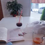 [여유로운] 카페 <b>폐인</b>