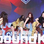 ..? 농구시상식에케플러가왜...