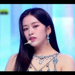 [<b>엔터</b>톡] 안유진 뭔데