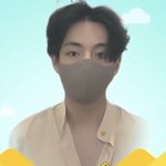 [<b>군대</b>] 태형이 머리다듬은거 아녀?