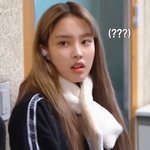 스테이씨 윤 앞머리 깐거 처음봐