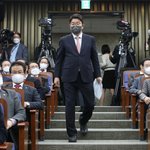 국민의힘 새 원내대표에 권성동 선출