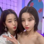 <b>권은비</b> 인스타그램 장원영 안유진 올라옴
