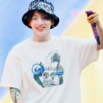 정국 <b>타투</b> <b>커버</b>업 ㅈㄴ예쁜데??