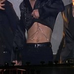 오늘자 전정국 복근