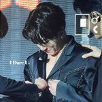 전정국 <b>단추</b> 푸려는거 누구임?