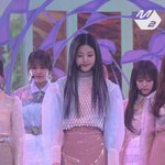 누가 더 갓기야??