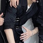 “ <b>hot</b> guy ”