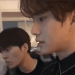 [NCT정우] 데뷔 <b>전이</b>라 카메라와 낯가리는