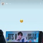 <b>뷔</b> 미국에 광고 걸어준거 봤나봐