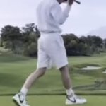 [군대] 김태형 <b>신난</b> 저 다리를 봐