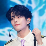 귀여운 고양이 같은 <b>엠제이</b>