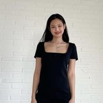 제니는 <b>상체</b>가 축복받은거네