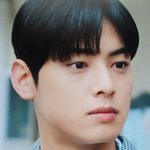 <b>명품</b> 브랜드 <b>앰버서더</b>로 활동 중인 아이돌