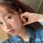 집에서 비건 크럼블 만드는 여자 아이돌