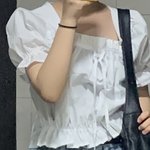 [댓글부탁해] 새로산 블라우스 승모근 어깨 <b>지림</b>