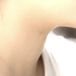 <b>턱</b><b>선</b>이 없어 ㅠㅠ