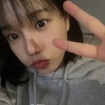 <b>조유리</b>
