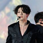 <b>정국</b>아 밥 좀 먹어...