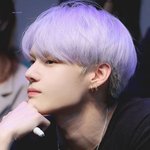 돈 내고 봐야 할 것만 같은 남돌 <b>옆태</b>