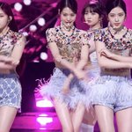 <b>뼈대</b> 부럽구나