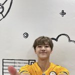 [NCT드림] 재밍이 셀카는 딱보면 <b>헛웃음</b>나옴